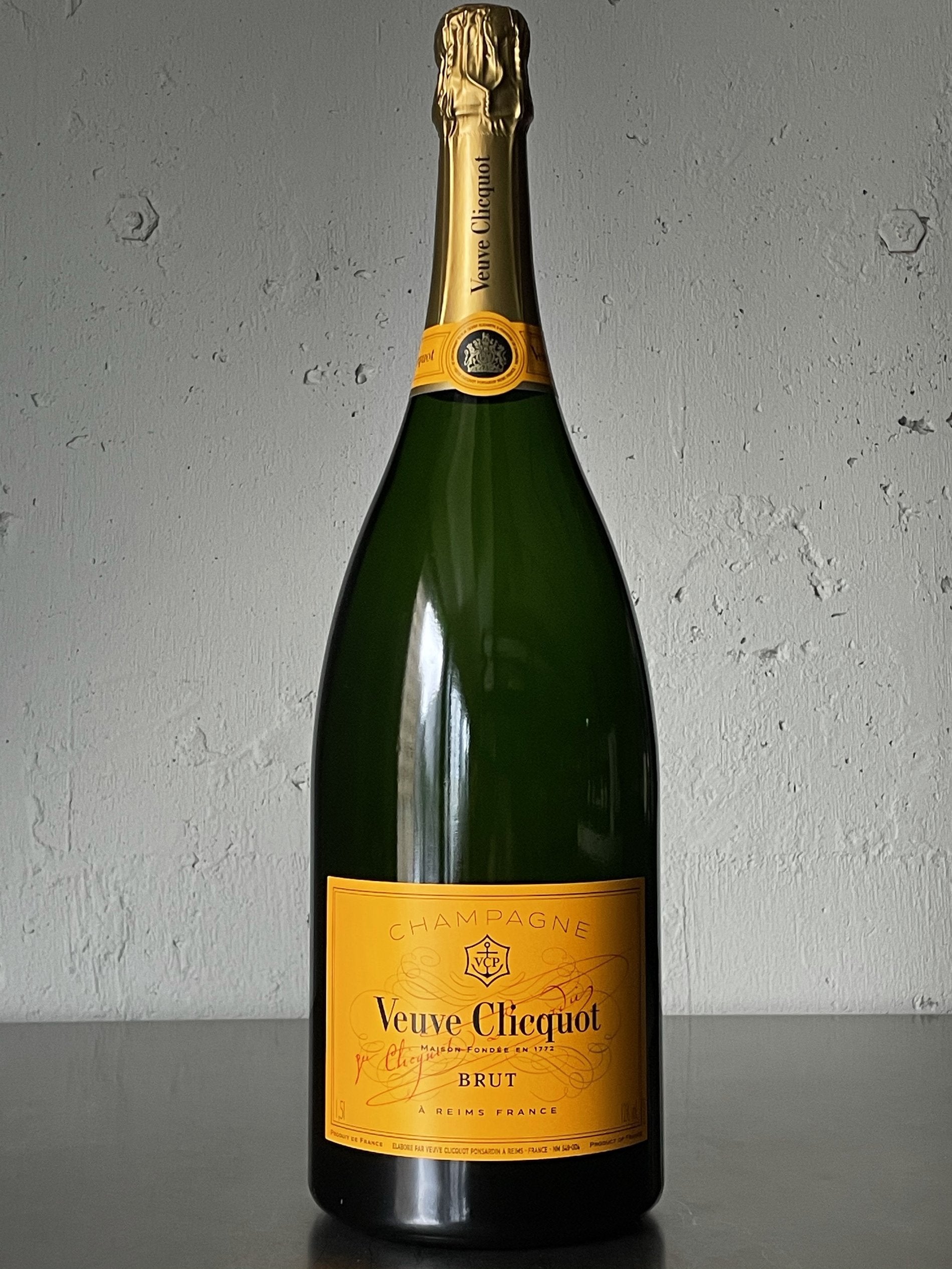 未開栓Veuve Clicquot イエローレーベル ブリュット 2本セット 未開栓Veuve Clicquot イエローレーベル ブリュット 2本セット